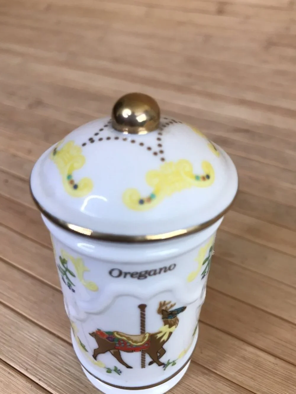 Lenox Fine Porcelain The Spice Carousel Oregano Jar w/Lid Gold Fill Trim 1993